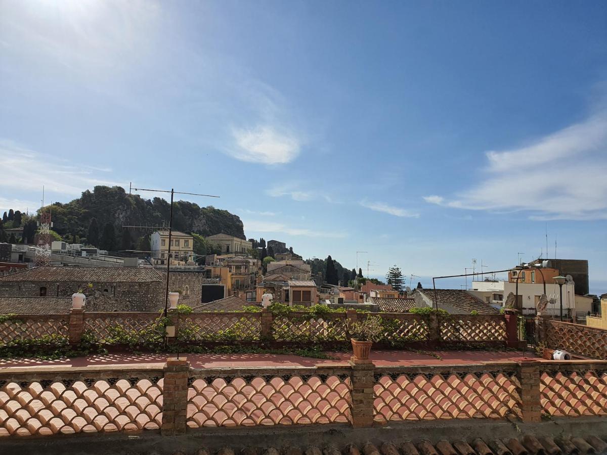 B&B Odeon Taormina Exteriör bild